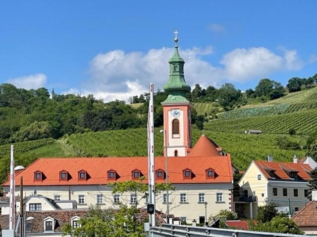 komfortfertige Wohnungen Freihof Wien Exterior foto